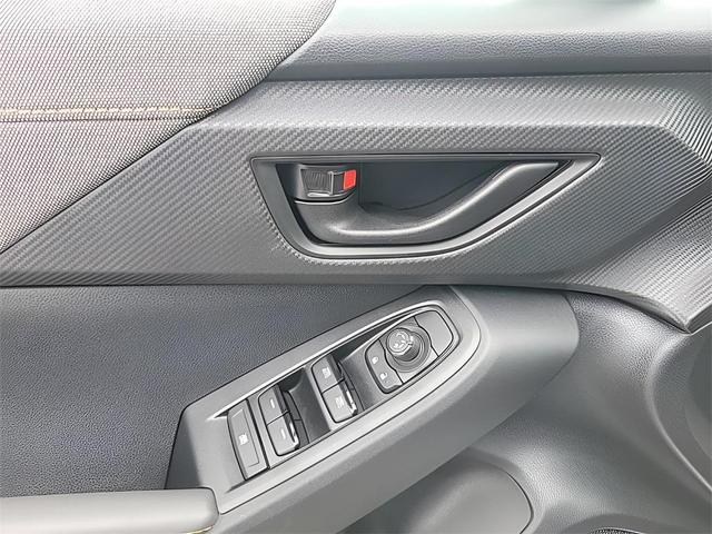 Photo of 2024 Ice Silver Metallic Subaru Crosstrek