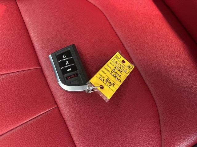 Photo of 2024 Majestic Black Pearl Acura Integra