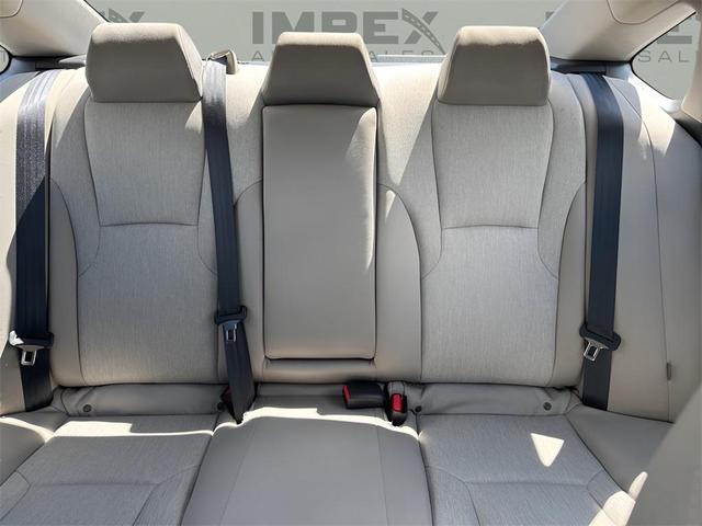 Photo of 2023 Meteorite Gray Metallic Honda Accord