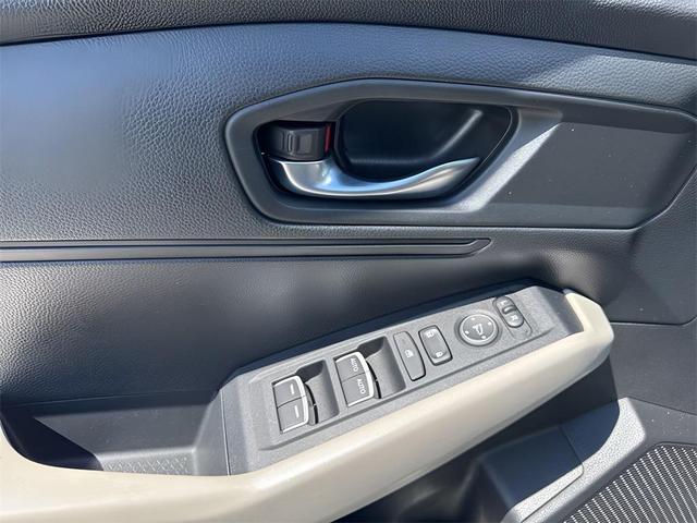 Photo of 2023 Meteorite Gray Metallic Honda Accord
