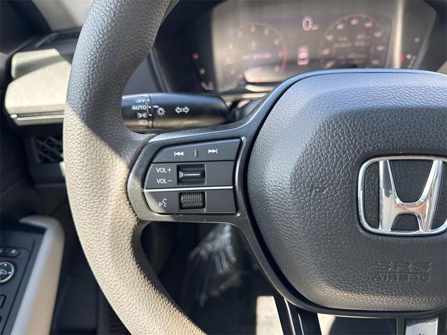 Photo of 2023 Meteorite Gray Metallic Honda Accord