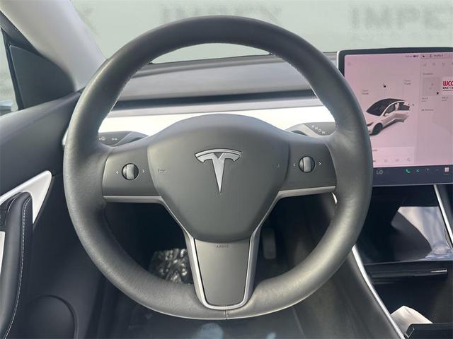 Photo of 2021 Pearl White Multi-Coat Tesla Model Y