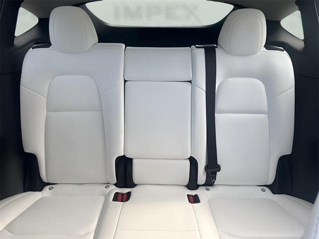 Photo of 2021 Pearl White Multi-Coat Tesla Model Y