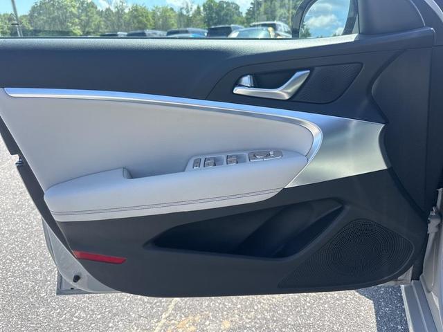 Photo of 2025 Vatna Gray Genesis G70