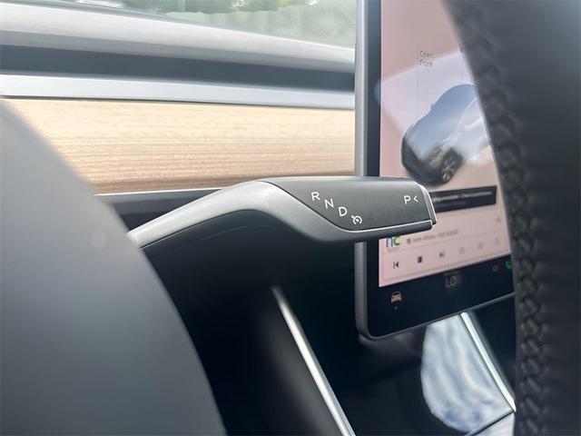 Photo of 2021 Gray Tesla Model Y