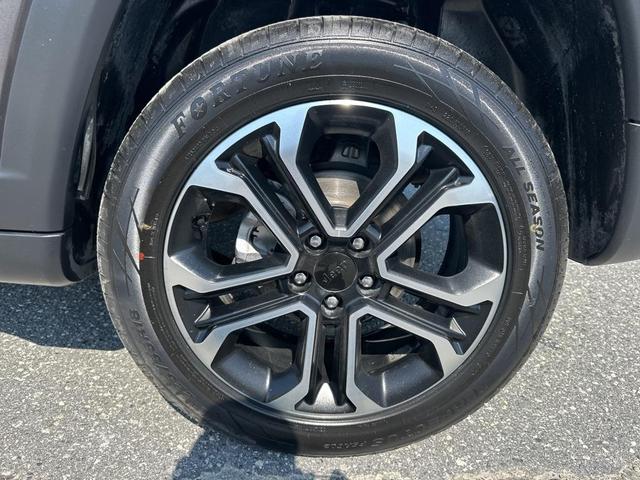 Photo of 2024 Black Clearcoat Jeep Compass