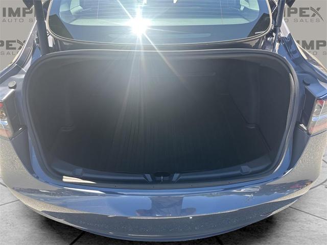 Photo of 2023 Midnight Silver Metallic Tesla Model 3