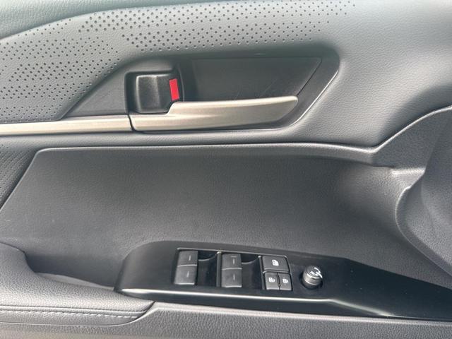 Photo of 2025 Ocean Toyota Camry