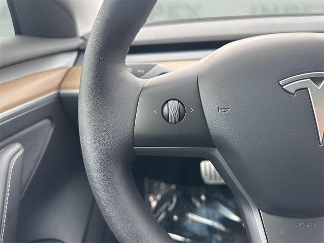 Photo of 2023 Red Multi-Coat Tesla Model 3
