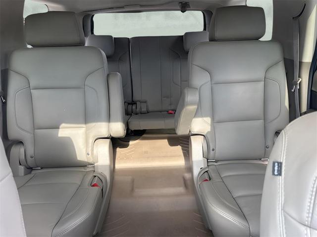 Photo of 2015 Summit White Chevrolet Tahoe