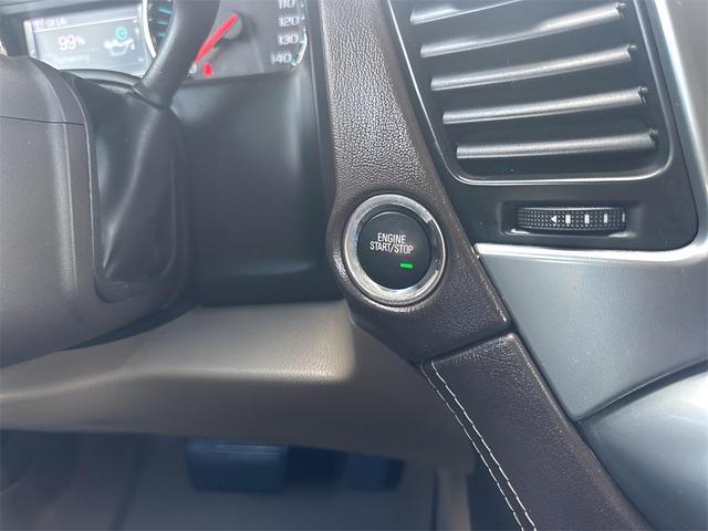 Photo of 2015 Summit White Chevrolet Tahoe