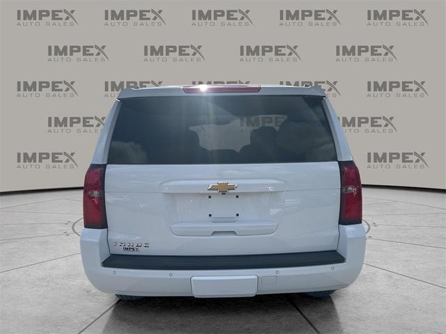 Photo of 2015 Summit White Chevrolet Tahoe