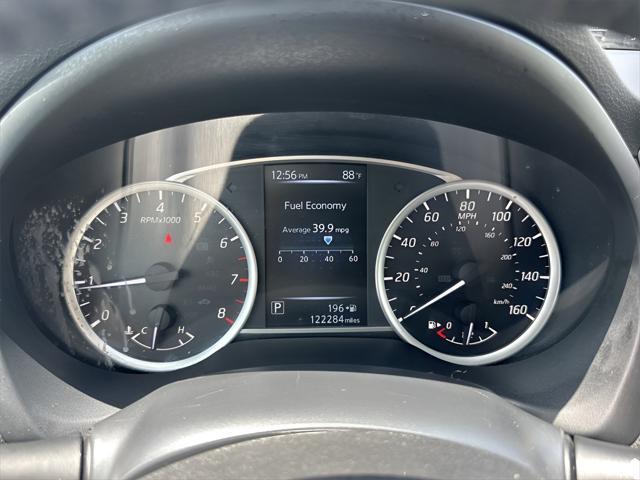Photo of 2017 Super Black Nissan Sentra
