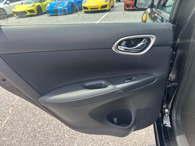 Photo of 2017 Super Black Nissan Sentra
