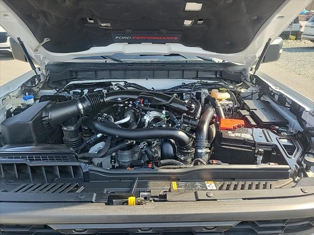 Photo of 2023 Oxford White Ford Bronco