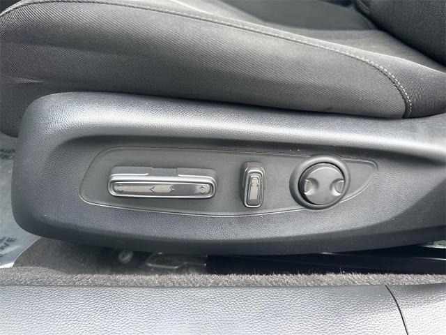 Photo of 2024 Platinum White Pearl Honda Accord Hybrid