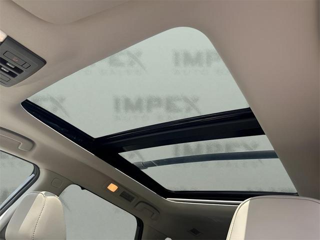 Photo of 2024 Gun Metallic Nissan Pathfinder