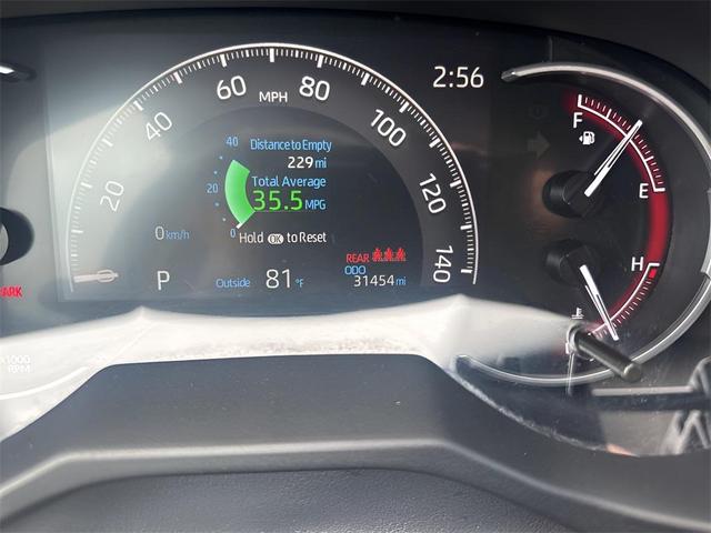 Photo of 2024 Ice Cap Toyota RAV4
