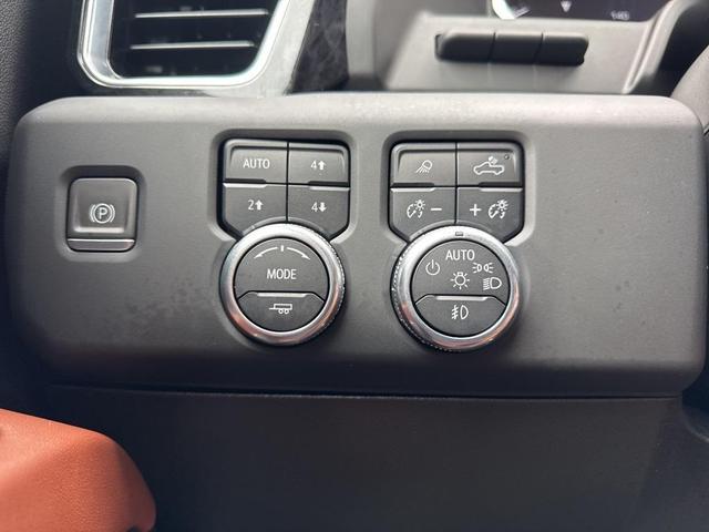 Photo of 2023 White Frost Tricoat GMC Sierra 1500