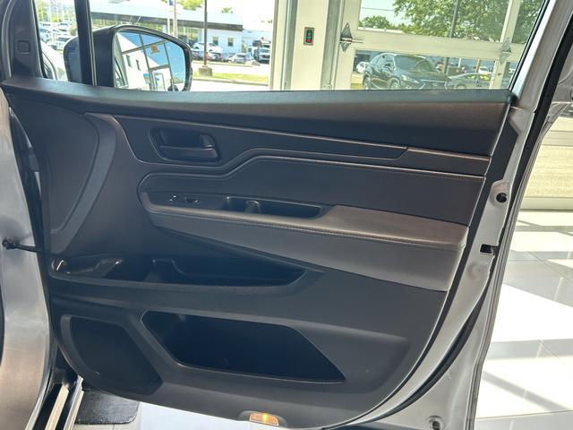 Photo of 2021 Lunar Silver Metallic Honda Odyssey