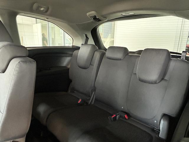 Photo of 2021 Lunar Silver Metallic Honda Odyssey