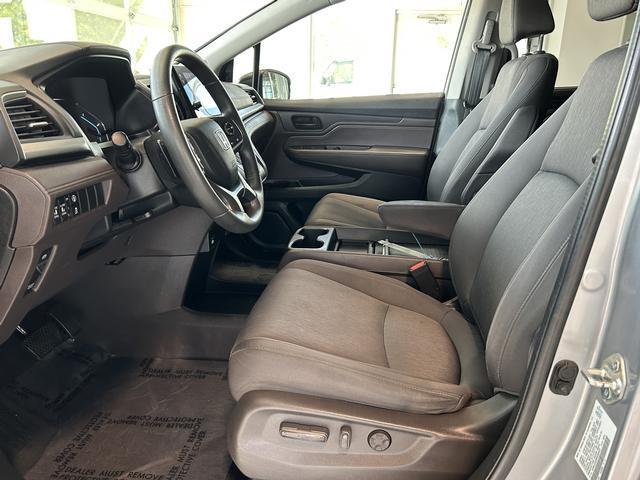 Photo of 2021 Lunar Silver Metallic Honda Odyssey