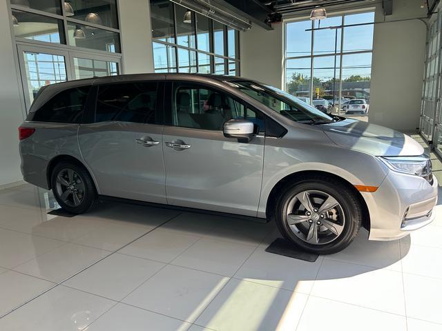 Photo of 2021 Lunar Silver Metallic Honda Odyssey