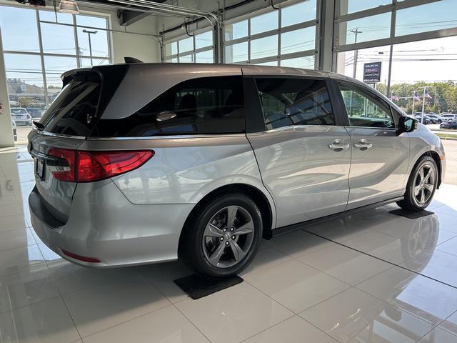 Photo of 2021 Lunar Silver Metallic Honda Odyssey