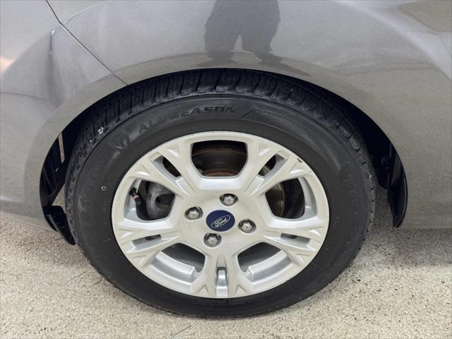 Photo of 2016 Magnetic Ford Fiesta