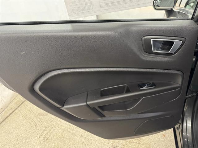 Photo of 2016 Magnetic Ford Fiesta