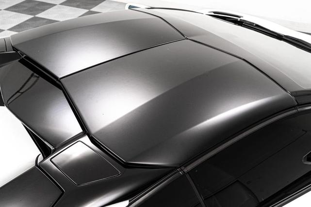 Photo of 2019 Bianco Opalis Lamborghini Aventador S