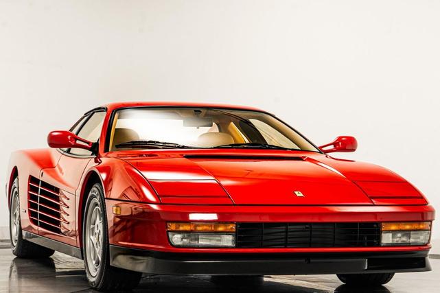 Photo of 1988 Rosso Corsa Ferrari Testarossa
