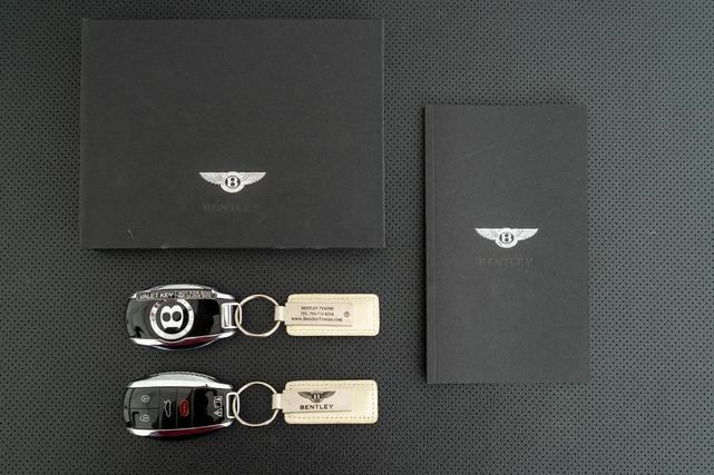 Photo of 2022 Snow Quartz Pearlescent Bentley Continental GT