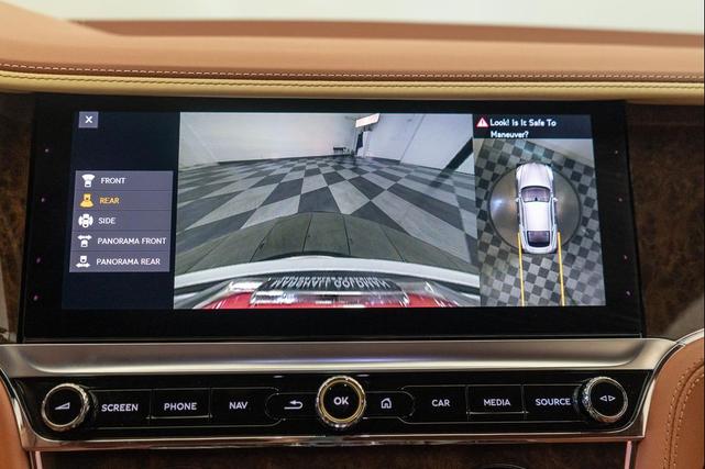 Photo of 2022 Snow Quartz Pearlescent Bentley Continental GT