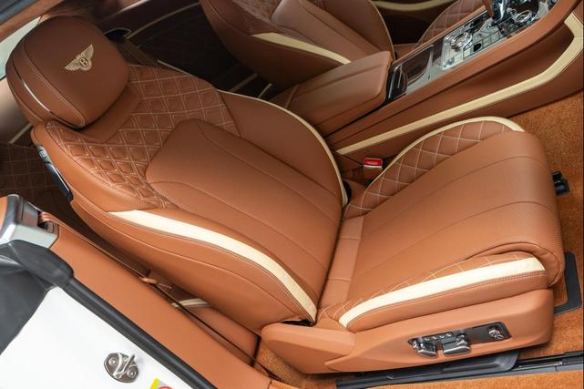 Photo of 2022 Snow Quartz Pearlescent Bentley Continental GT