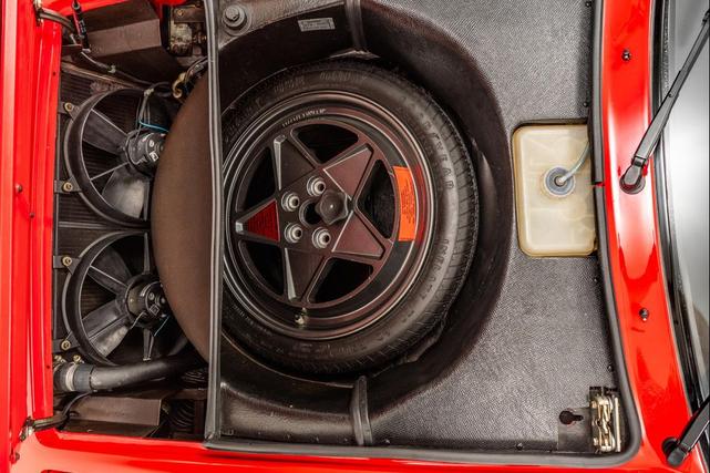 Photo of 1988 Rosso Corsa Ferrari 328