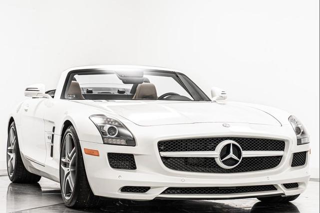 Photo of 2012 designo Mystic White II Mercedes-Benz SLS AMG