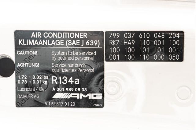 Photo of 2012 designo Mystic White II Mercedes-Benz SLS AMG
