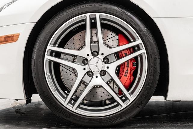 Photo of 2012 designo Mystic White II Mercedes-Benz SLS AMG