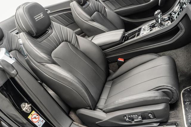 Photo of 2024 Beluga Bentley Continental GT