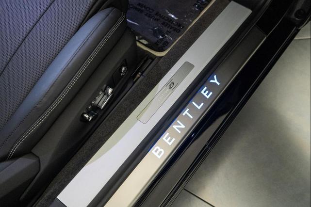 Photo of 2024 Beluga Bentley Continental GT