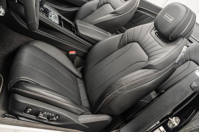 Photo of 2024 Beluga Bentley Continental GT