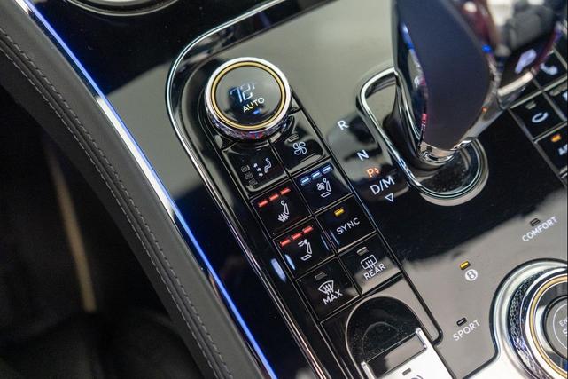 Photo of 2024 Beluga Bentley Continental GT