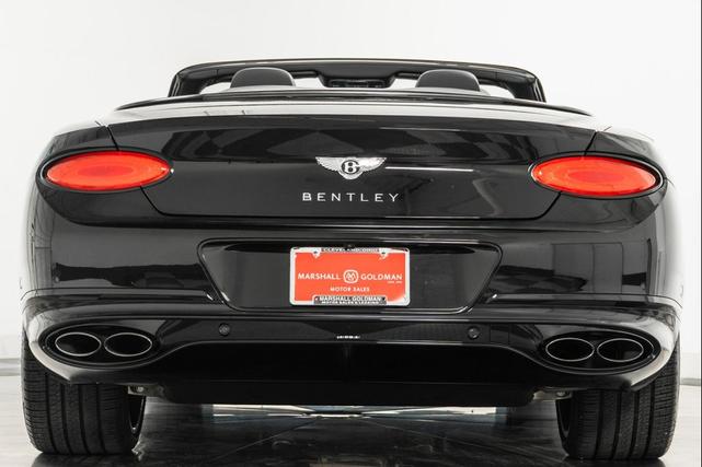 Photo of 2024 Beluga Bentley Continental GT