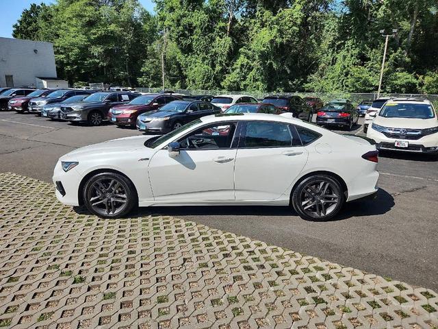 Photo of 2025 Platinum White Pearl Acura TLX