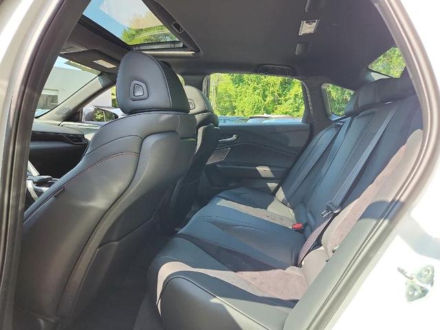 Photo of 2025 Platinum White Pearl Acura TLX
