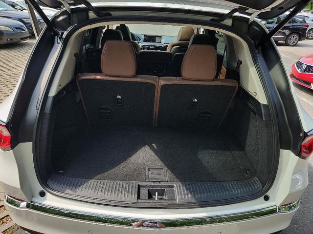 Photo of 2022 Platinum White Pearl Acura MDX