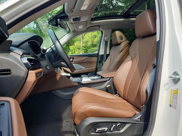 Photo of 2022 Platinum White Pearl Acura MDX