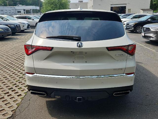 Photo of 2022 Platinum White Pearl Acura MDX