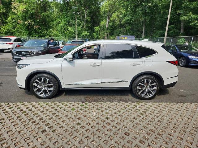 Photo of 2022 Platinum White Pearl Acura MDX